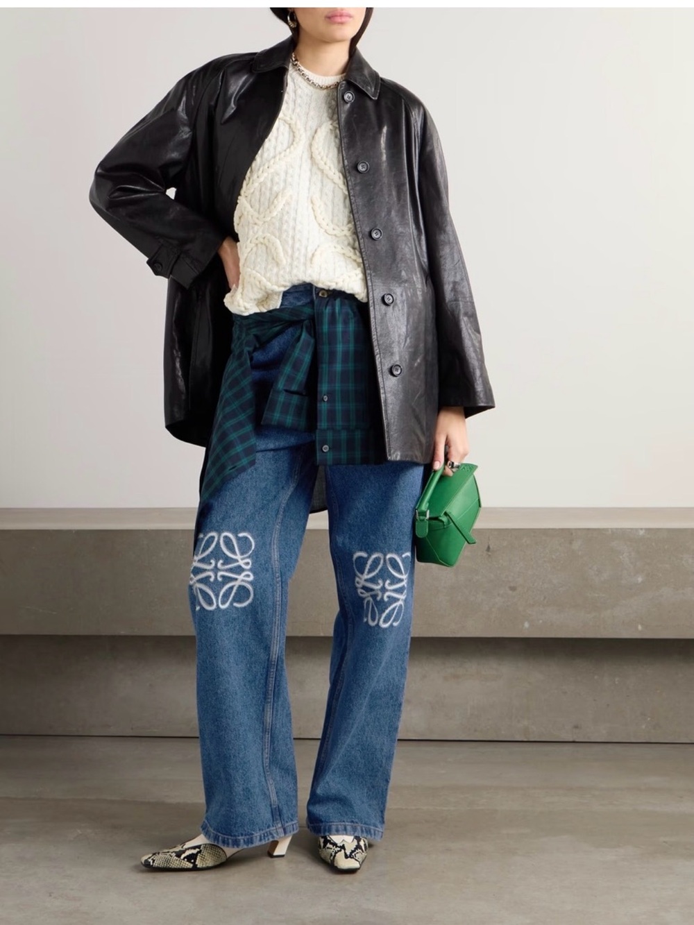 Never worn! Loewe Blue Denim Straight-Leg Jeans with White Embroidered Anagram - Picture 2 of 6